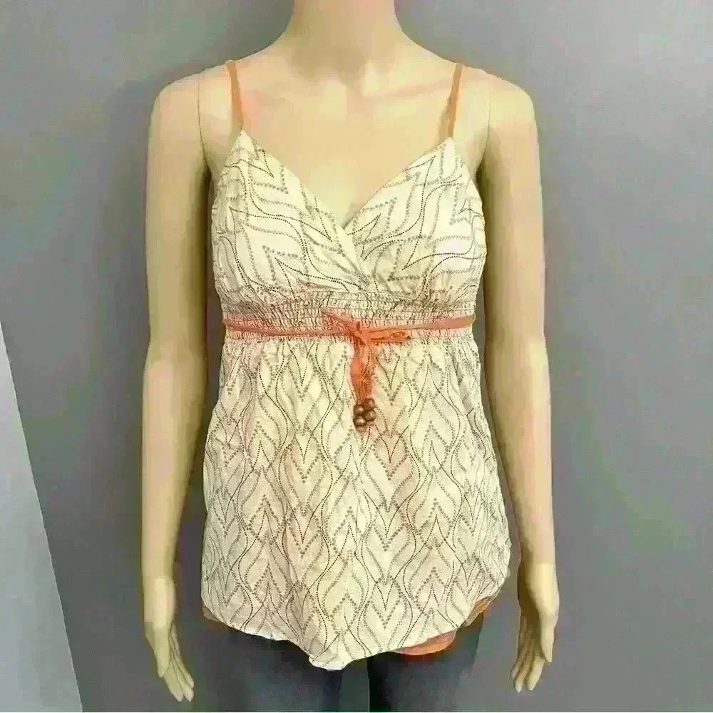 Vintage Dynamite camisole top with adjustable straps. Size XS- small